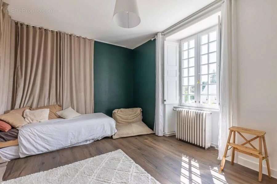 Maison à LOUVIGNE-DE-BAIS