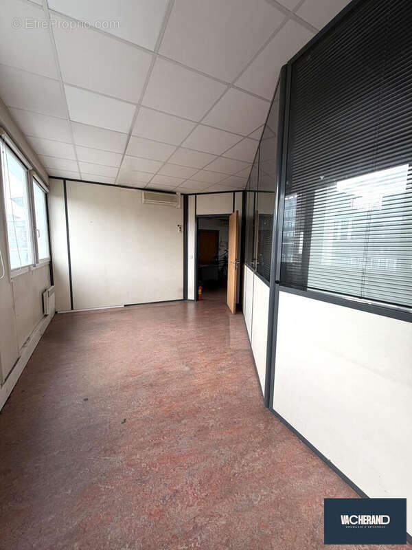 Commerce 129 m² à Lille  - photo 4