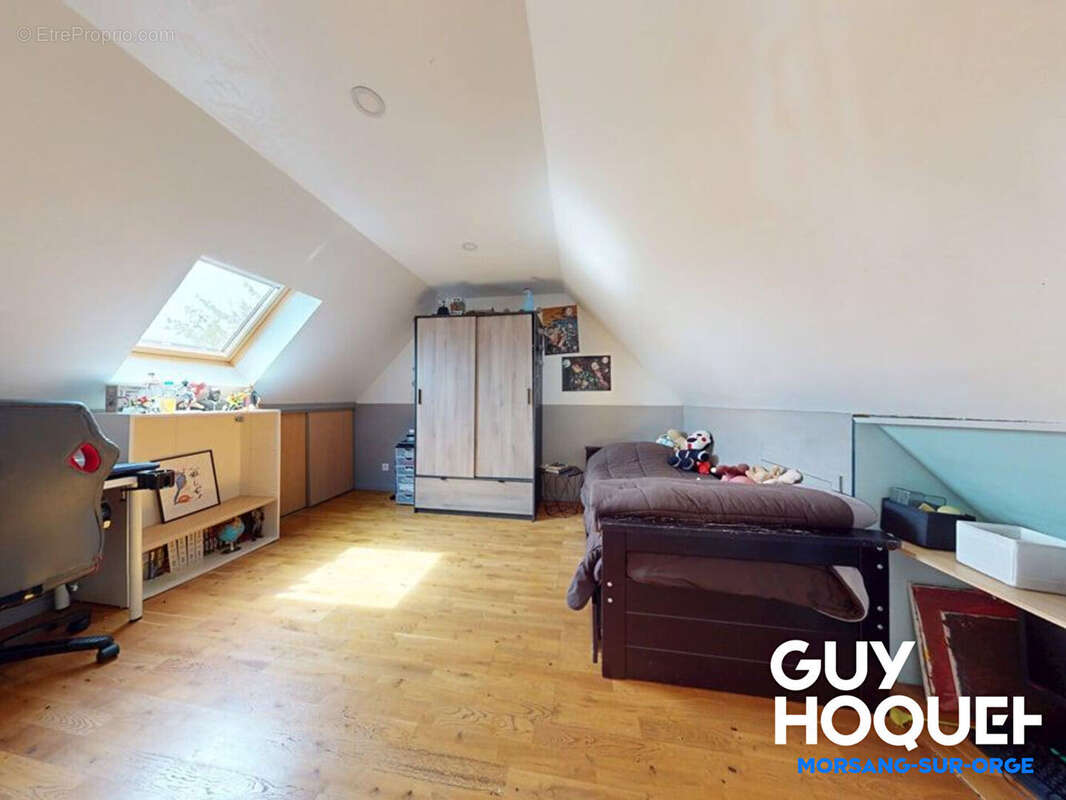 Maison à SAVIGNY-SUR-ORGE