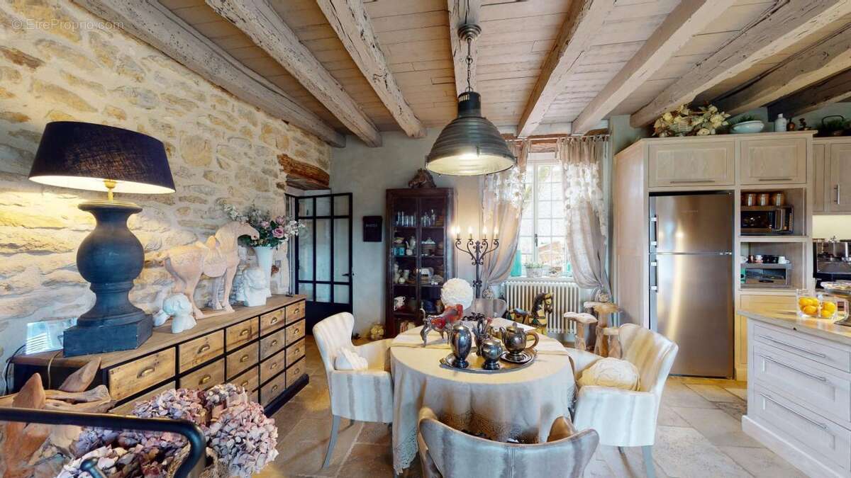 Maison à CAUSSE-ET-DIEGE