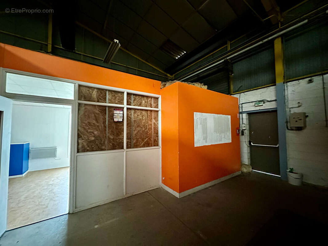 Commerce à SAINT-QUENTIN