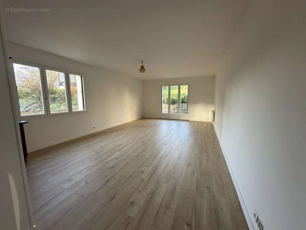 Maison à PLOUBAZLANEC