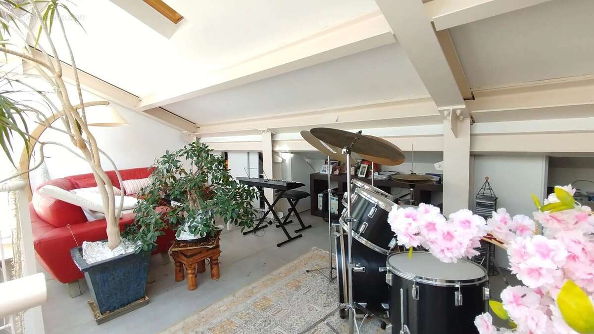 Nice Port – Bas Mont Boron  Loft d'exception de 120 m² avec 110 m² de terrasses – Dernier étage - photo 14