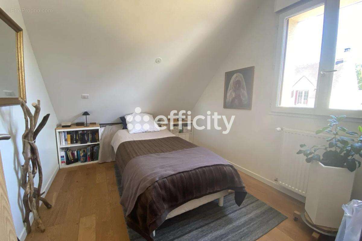 Appartement à MAROLLES-EN-BRIE