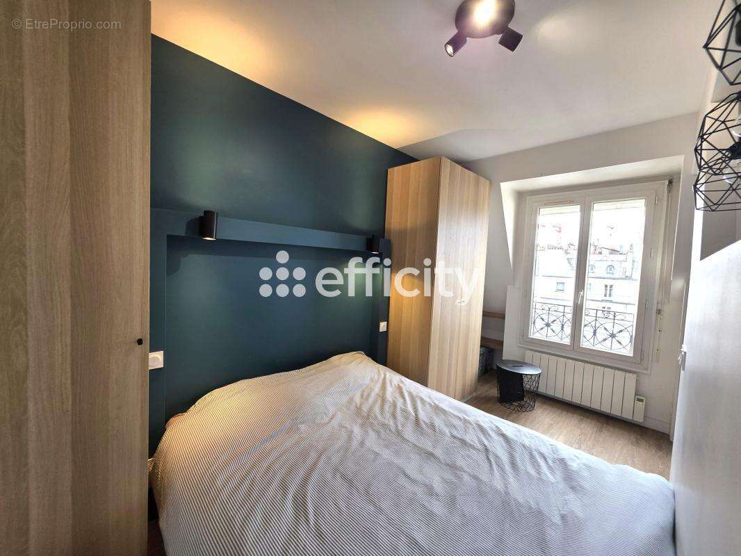 Appartement à NEUILLY-SUR-SEINE