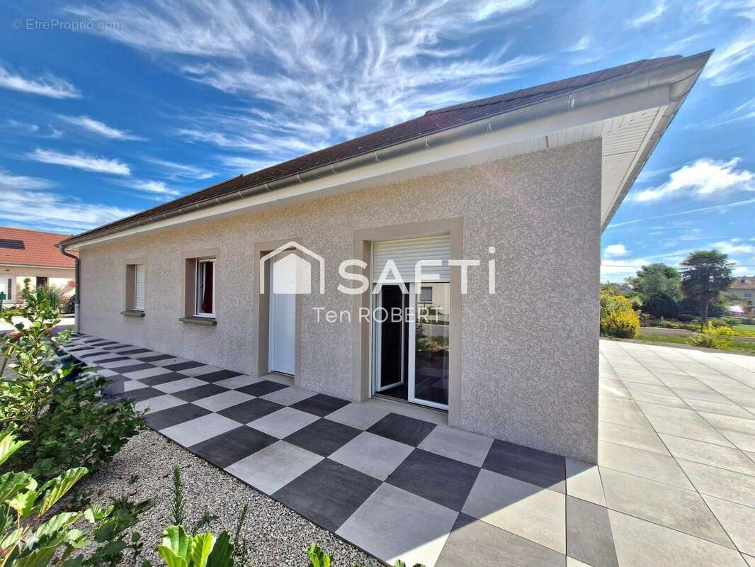 Photo 2 - Maison à BRANGES