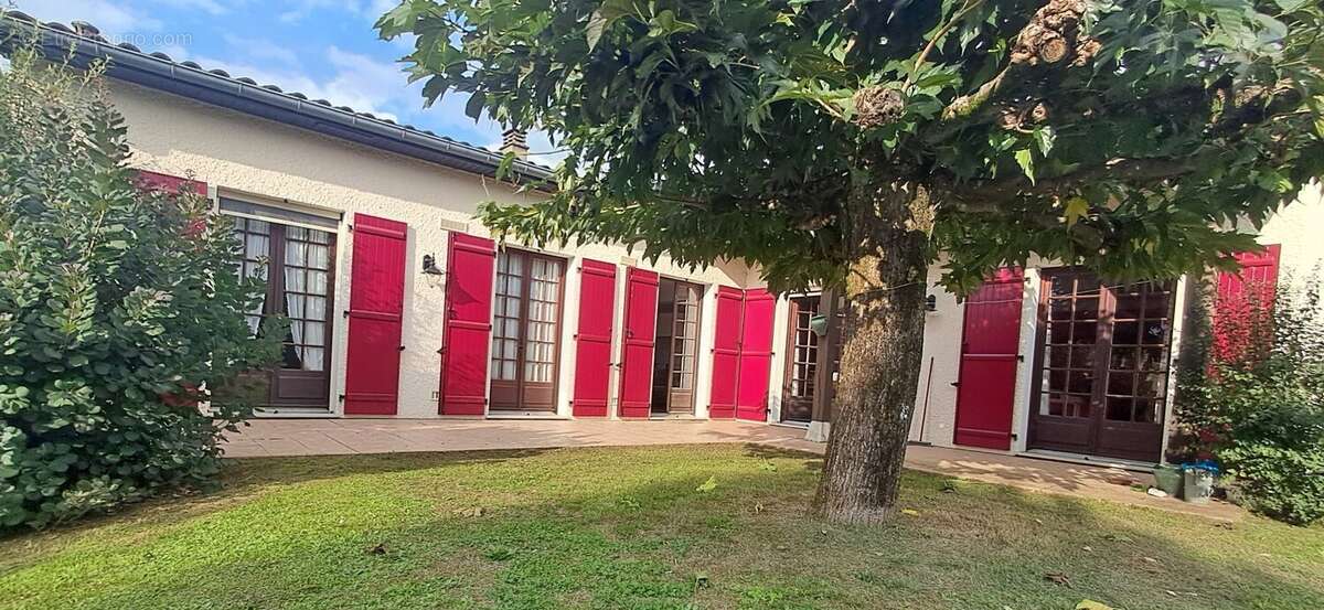 Maison à LA ROCHEFOUCAULD