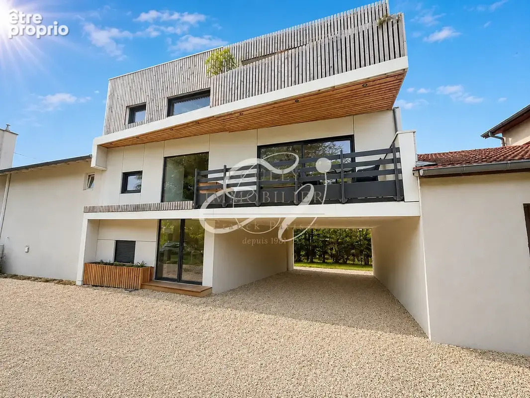 Maison à CRAPONNE
