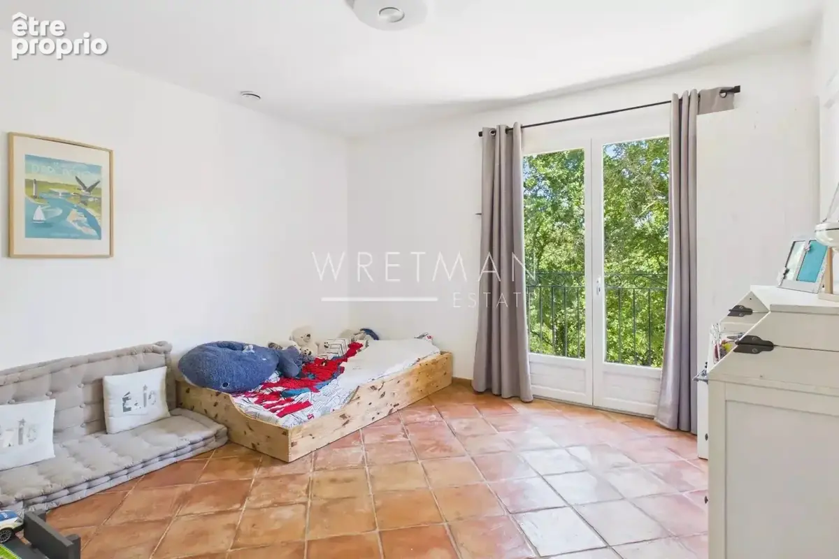 Belle villa rénovée de 250 m² avec piscine - Saint-Paul-en-Forêt - photo 15