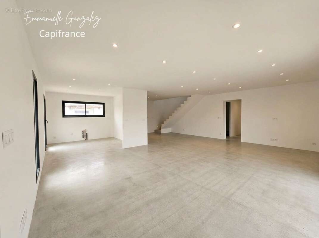 Villa contemporaine 150 m² à BASSAN (34) - photo 9