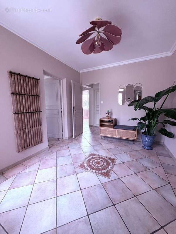 Photo 8 - Maison à LORIOL-DU-COMTAT