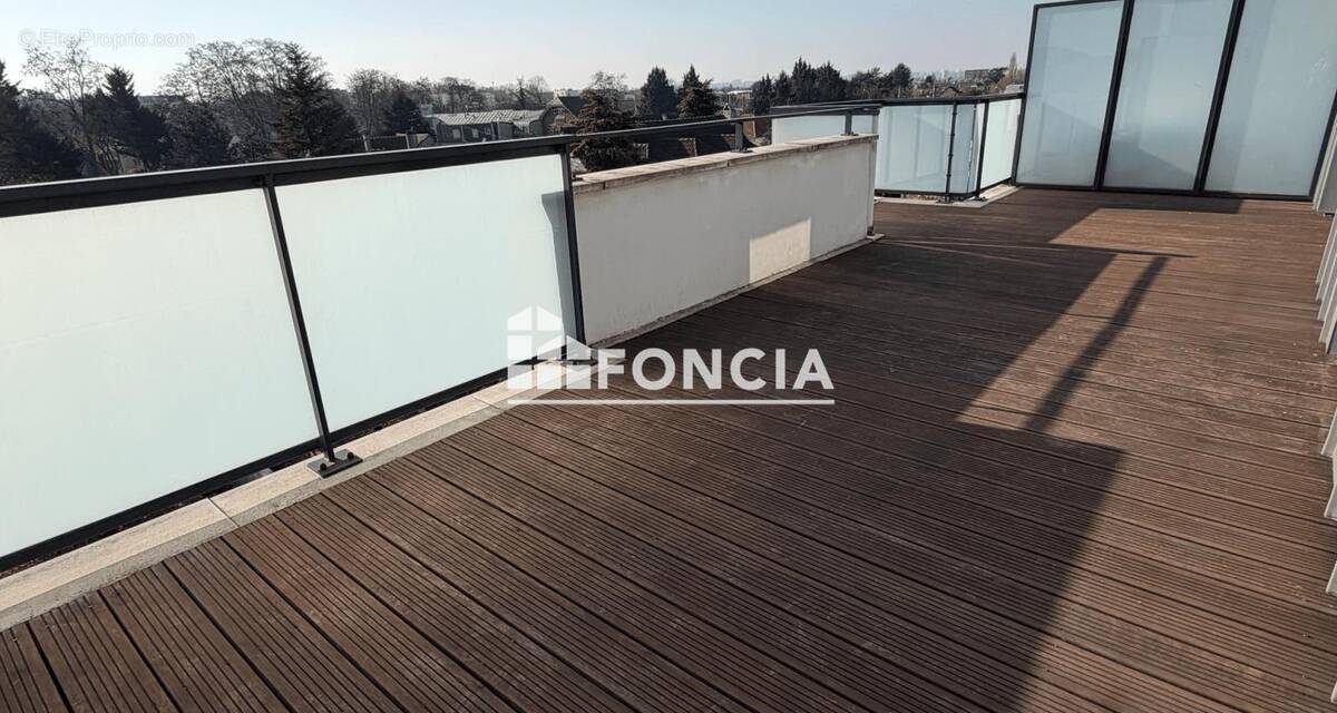 Appartement à AULNAY-SOUS-BOIS