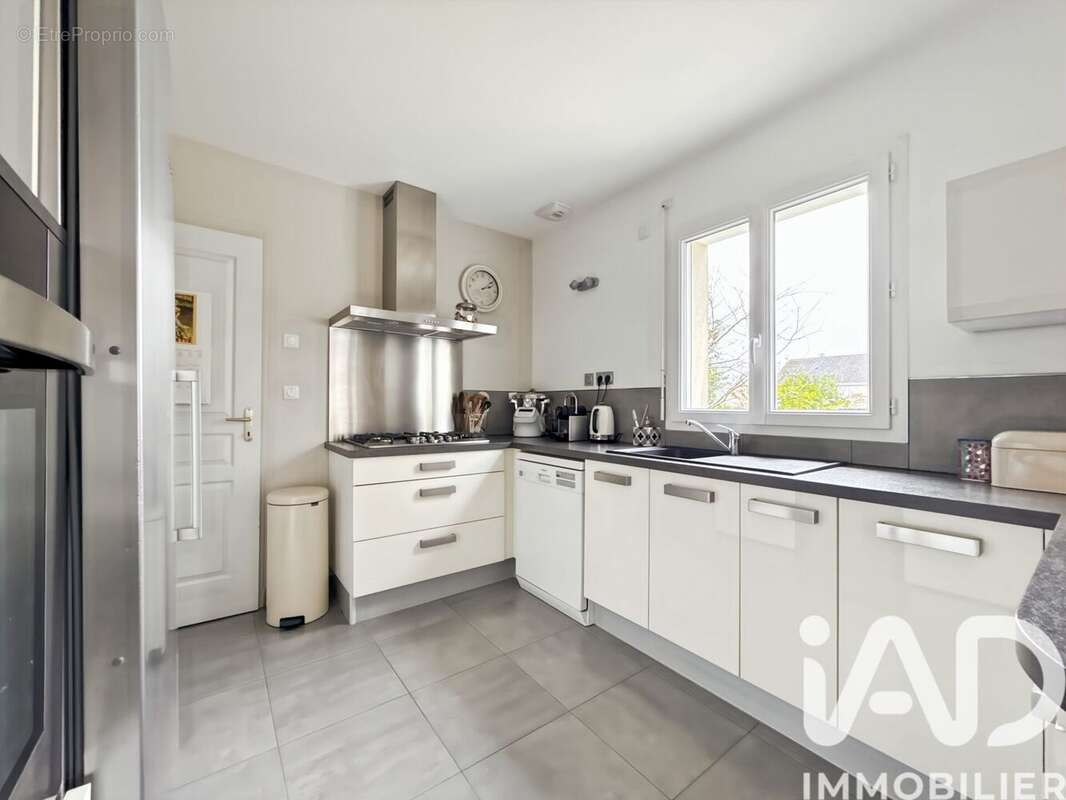 Photo 4 - Maison à VILLECRESNES