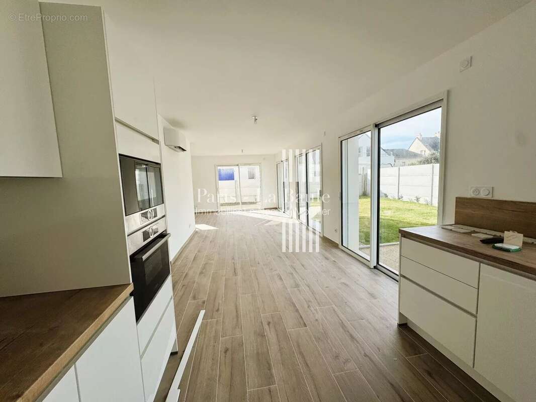 Maison à LE POULIGUEN