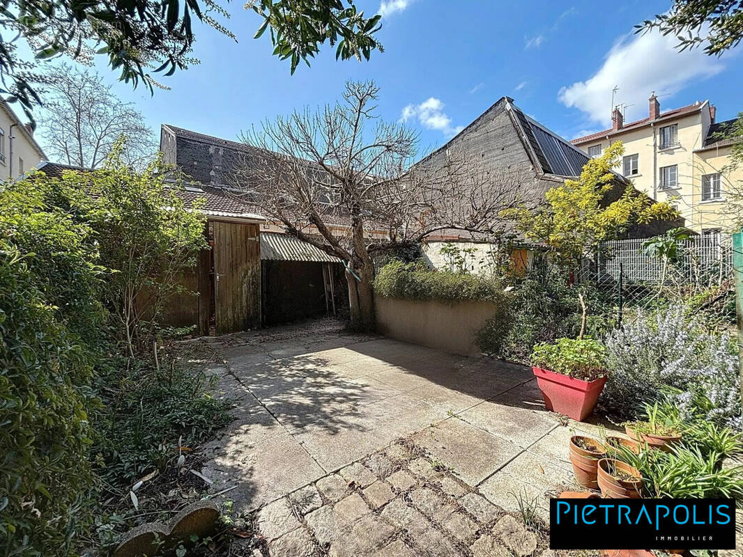 Appartement à SAINT-FONS