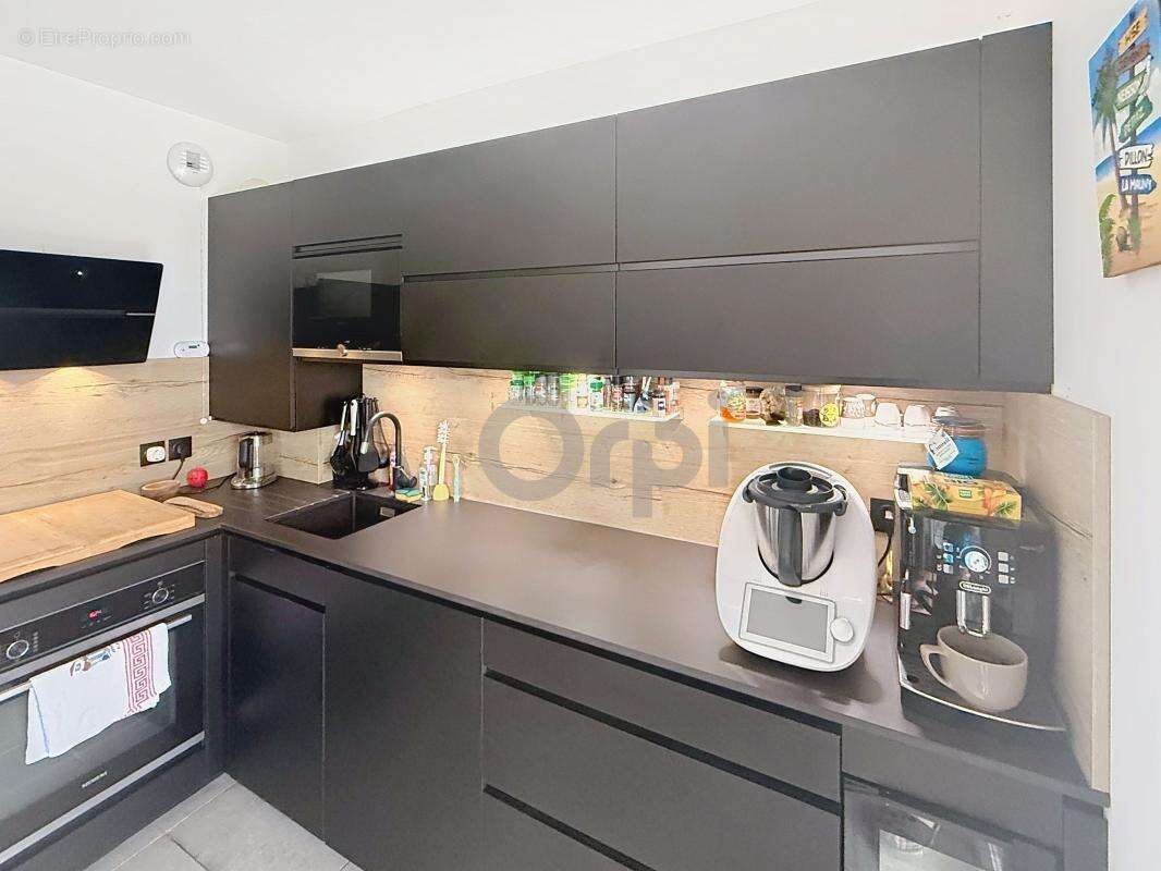 Appartement à LE MUY