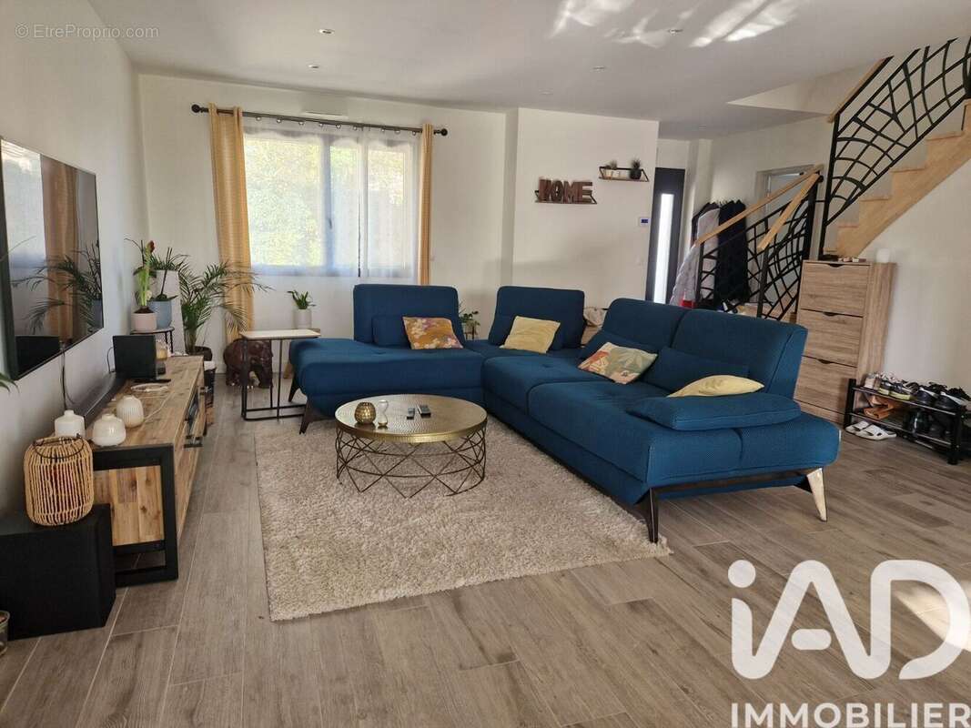 Photo 2 - Maison à PLAISIR