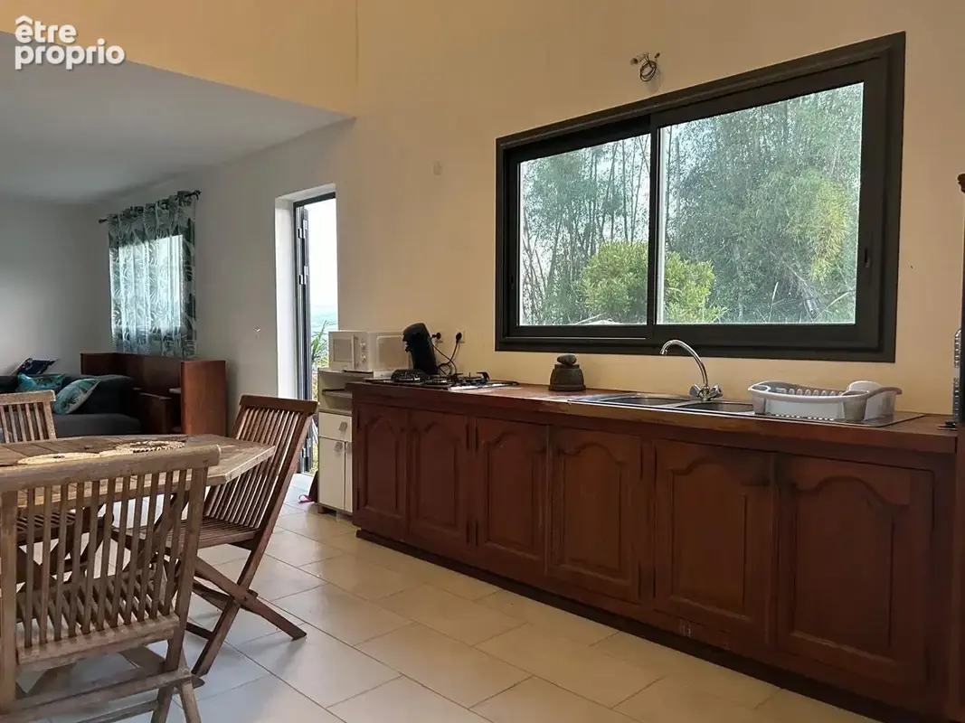 Maison 5 pièces 128 m² à vendre à Saint-Joseph (97480) - photo 3