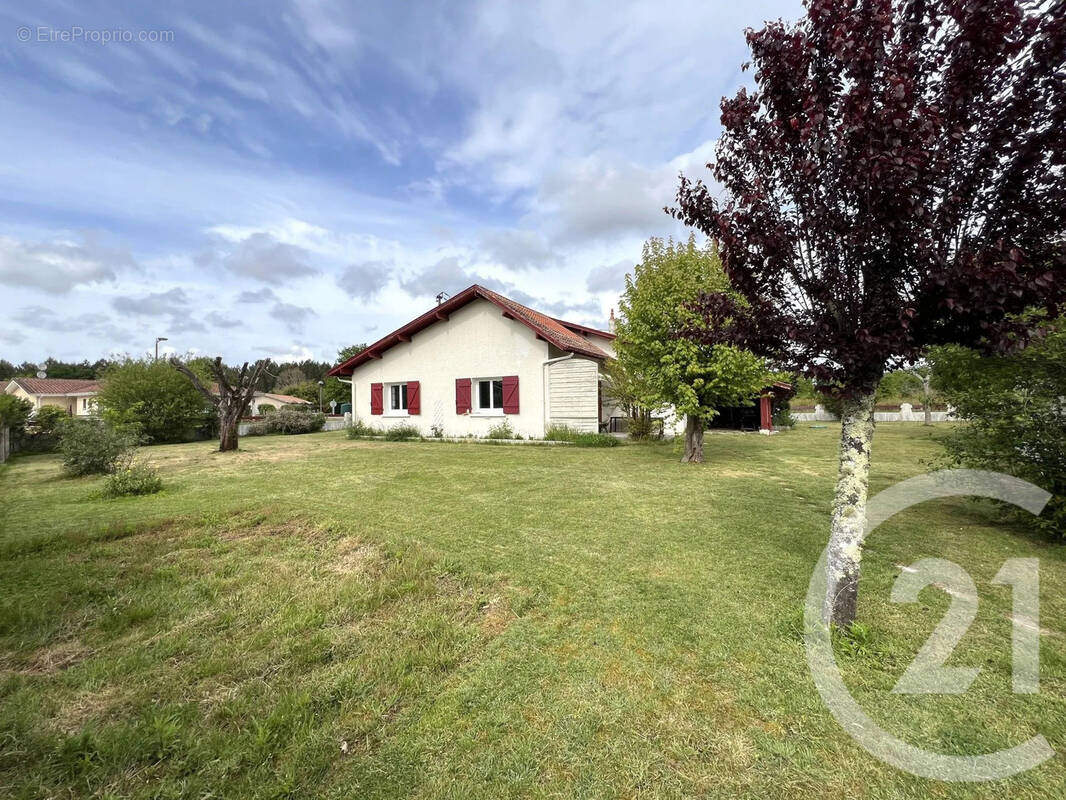 Maison à PONTENX-LES-FORGES