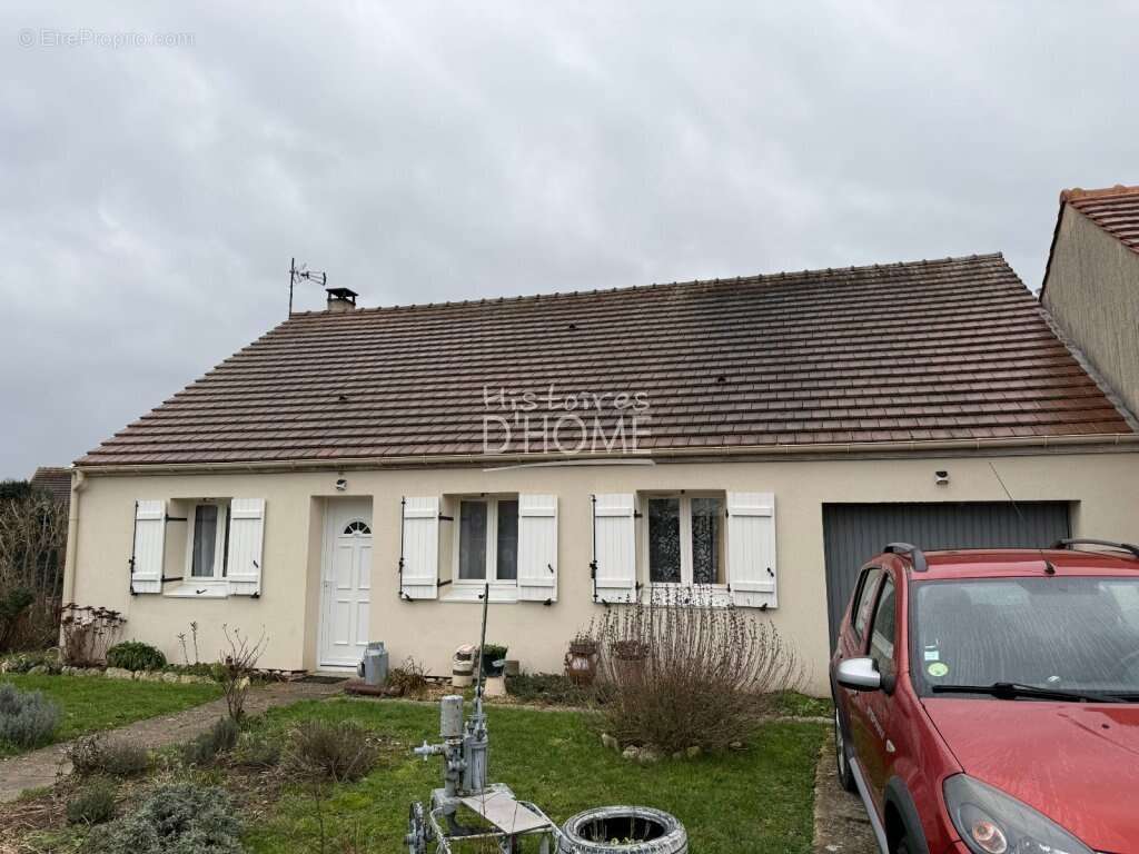 Maison à ROZAY-EN-BRIE