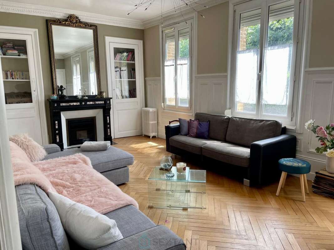 Maison à SAINT-AUBIN-LES-ELBEUF