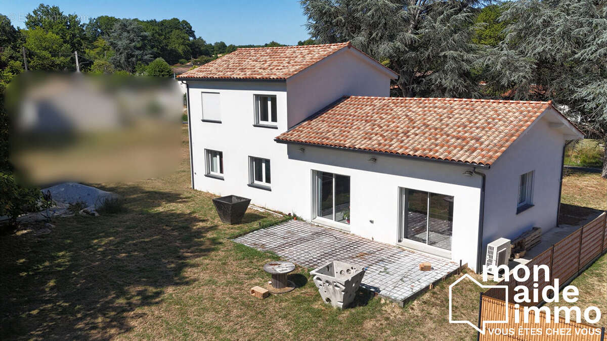 Maison 157 m² à Sadirac  - photo 8