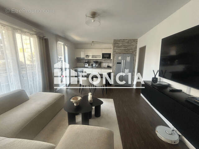 Appartement à CHOISY-LE-ROI