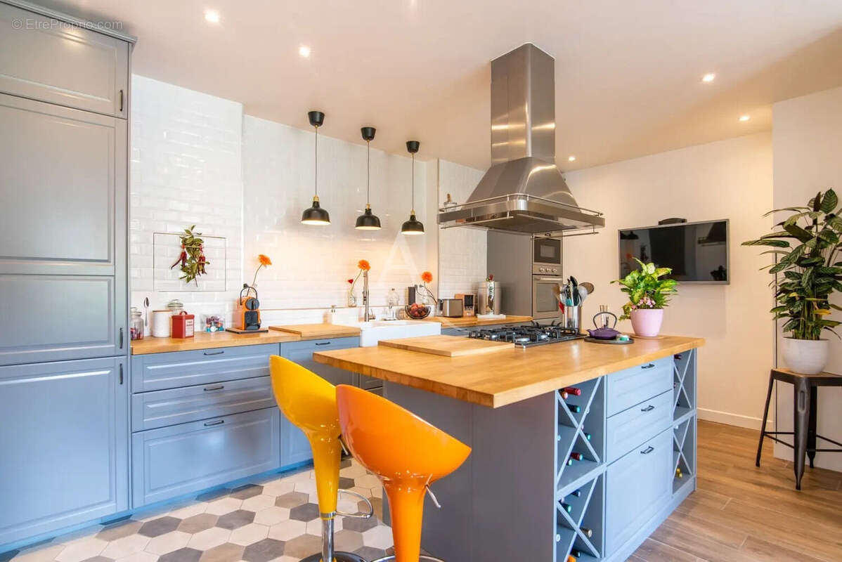 Maison à FONTENAY-SOUS-BOIS