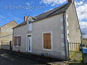 Maison à SAINT-DENIS-DE-PALIN