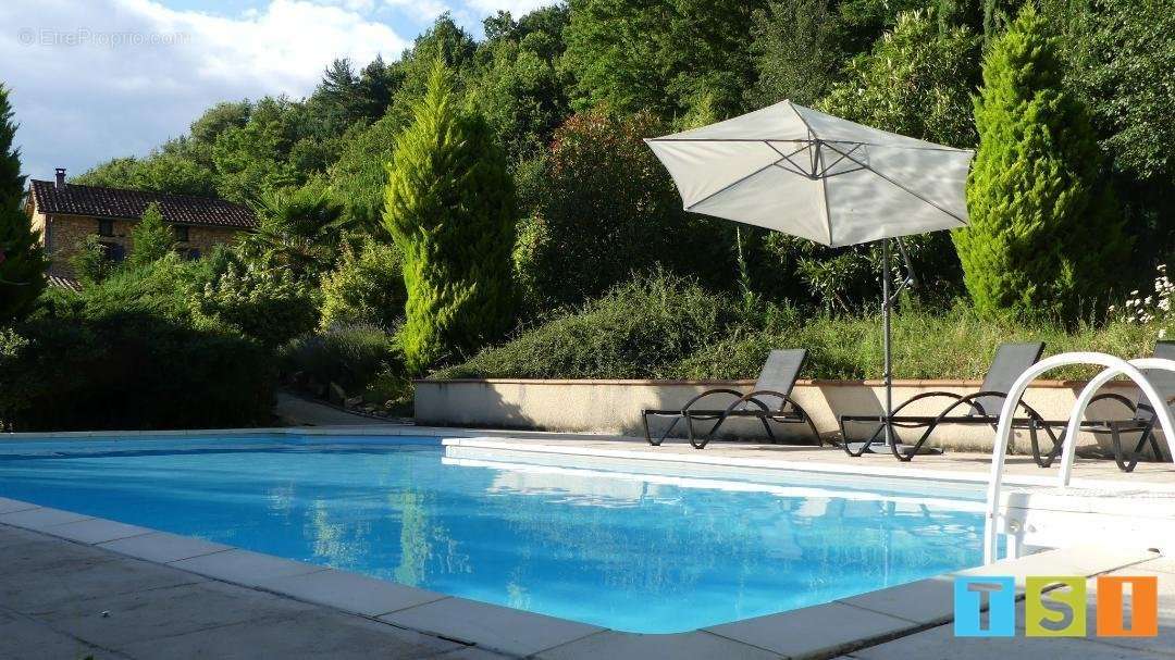 Maison à SAINT-MARCET