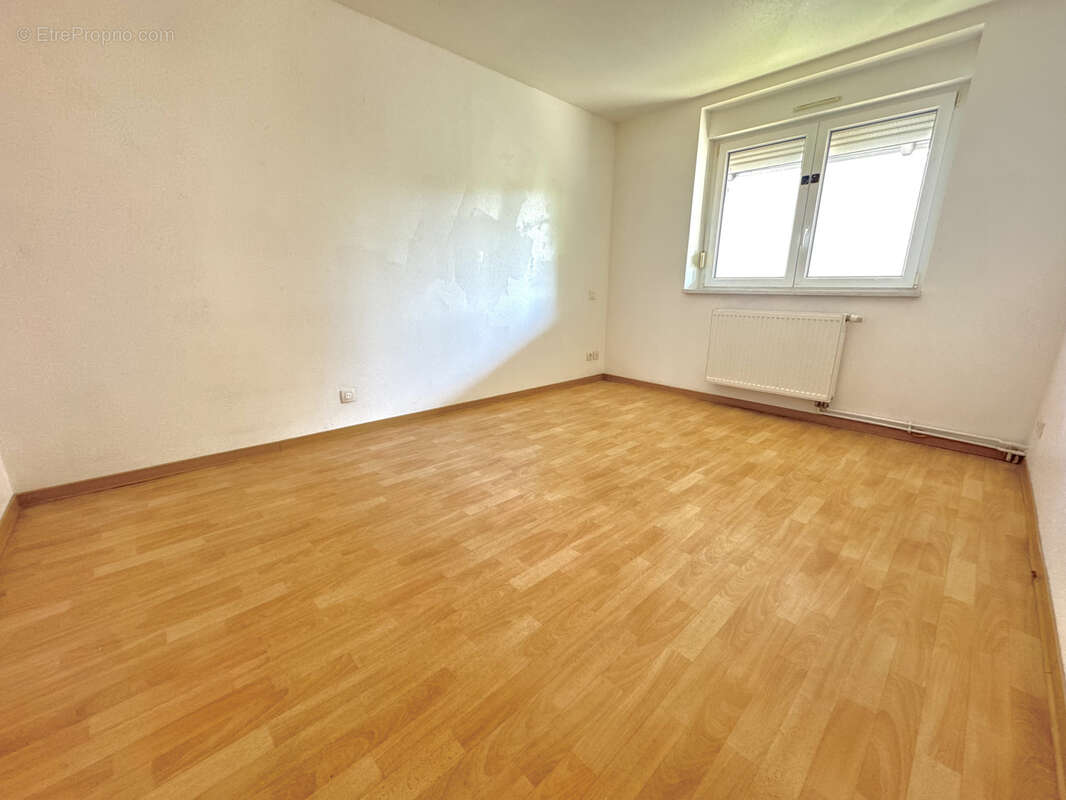 Mommenheim - Appartement type F3 avec terrasse et garage - photo 7