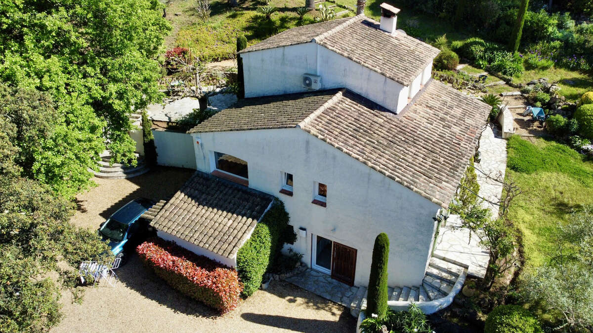 Maison à FREJUS