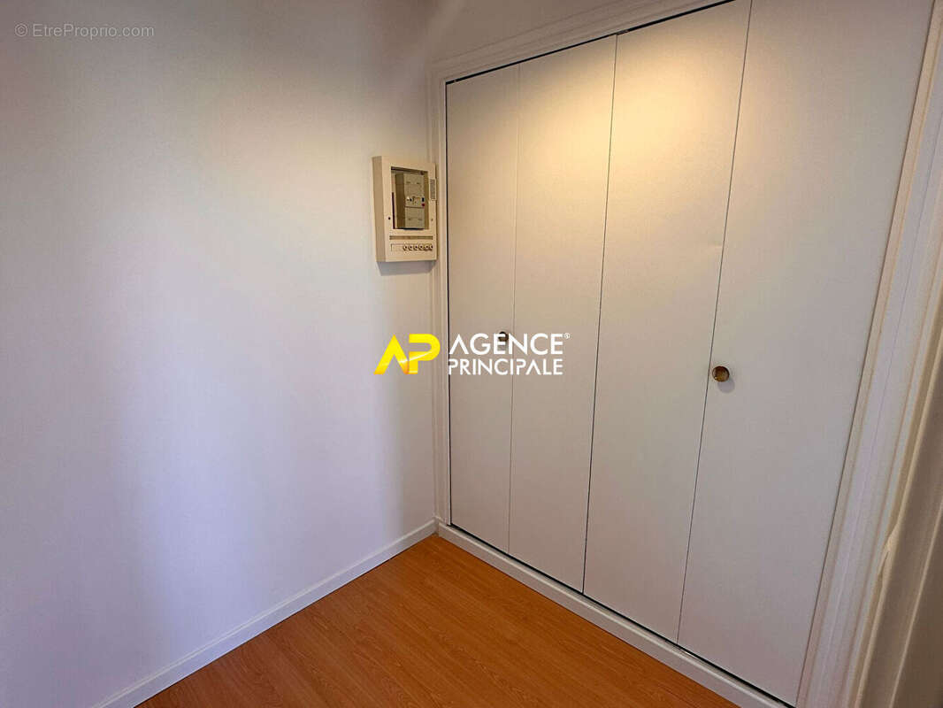 Sartrouville - Les Dix Arpents - Appartement 2 pièces 43.31 m2 avec terrasse et cave - photo 7