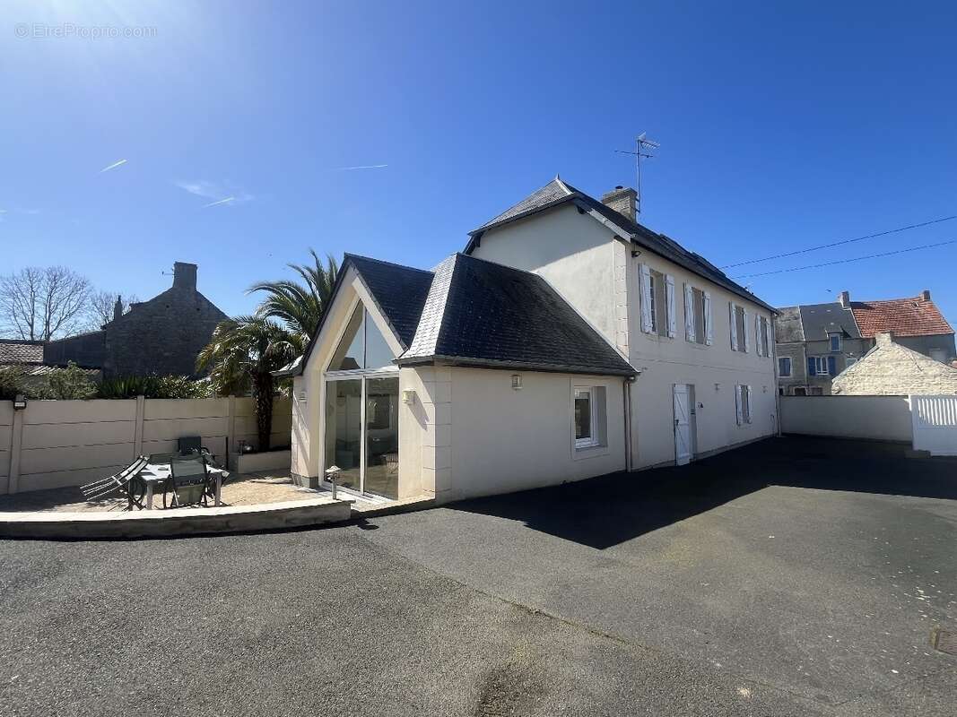 Maison à GRANDCAMP-MAISY