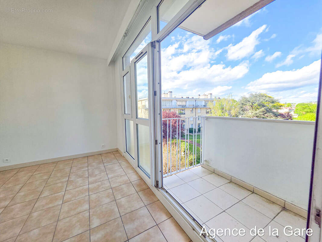 Appartement Maisons Laffitte 4 pièces 69 m2 - photo 2