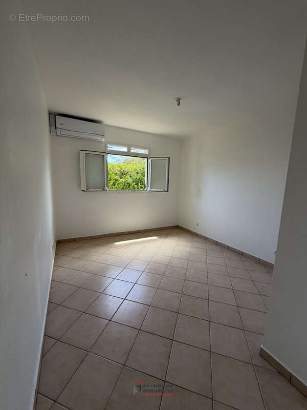 Appartement à SAINTE-ANNE