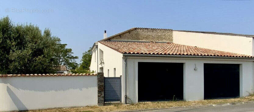 Maison à Tugéras-Saint-Maurice 5 pièces 159 m2 - photo 15