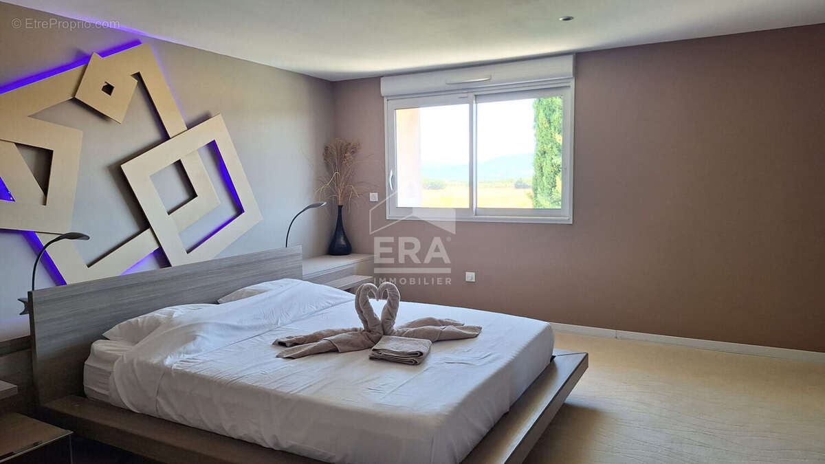 Maison 330m² à château-arnoux-saint-auban - photo 11