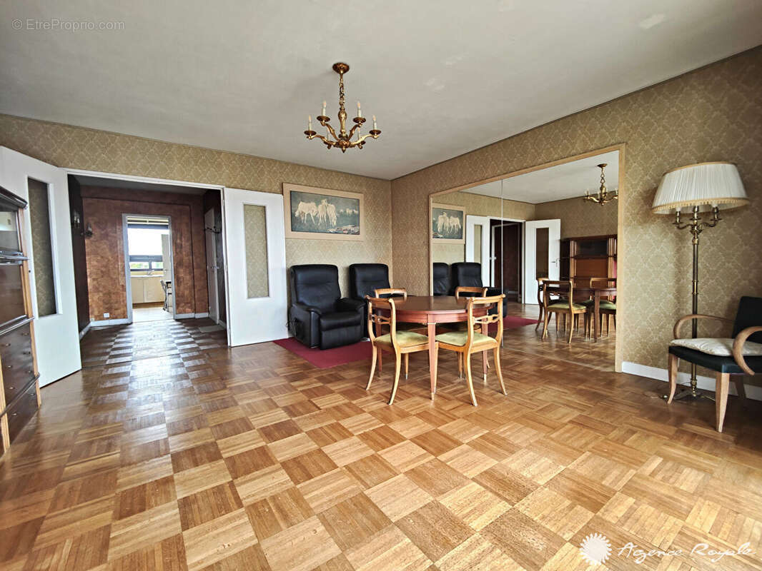 Appartement à SAINT-GERMAIN-EN-LAYE