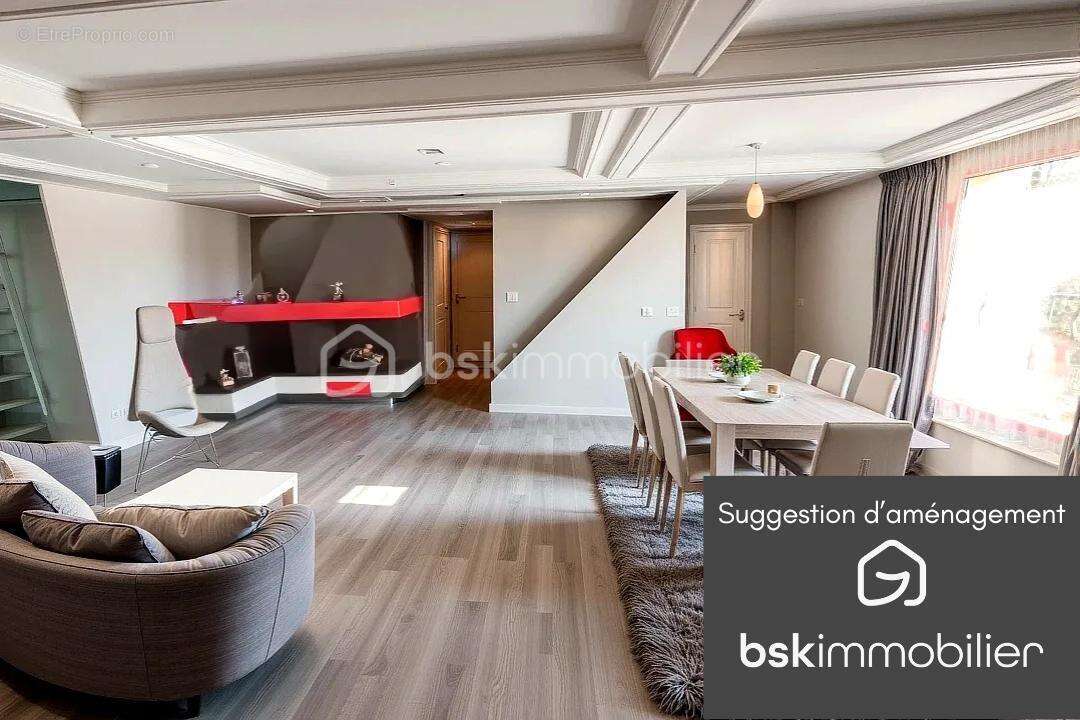 Maison à SAINT-ZACHARIE