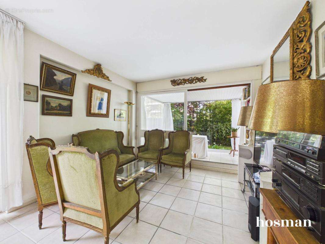 Appartement à LE CHESNAY