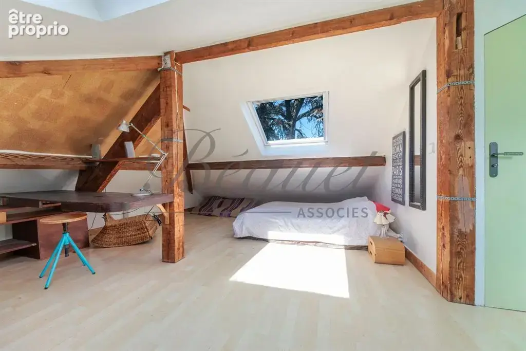 Vaucresson – Maison des années 1930 de 230 m², 4 chambres, jardin de 494 m² – Hauts-de-Seine, Île-de-France - photo 20