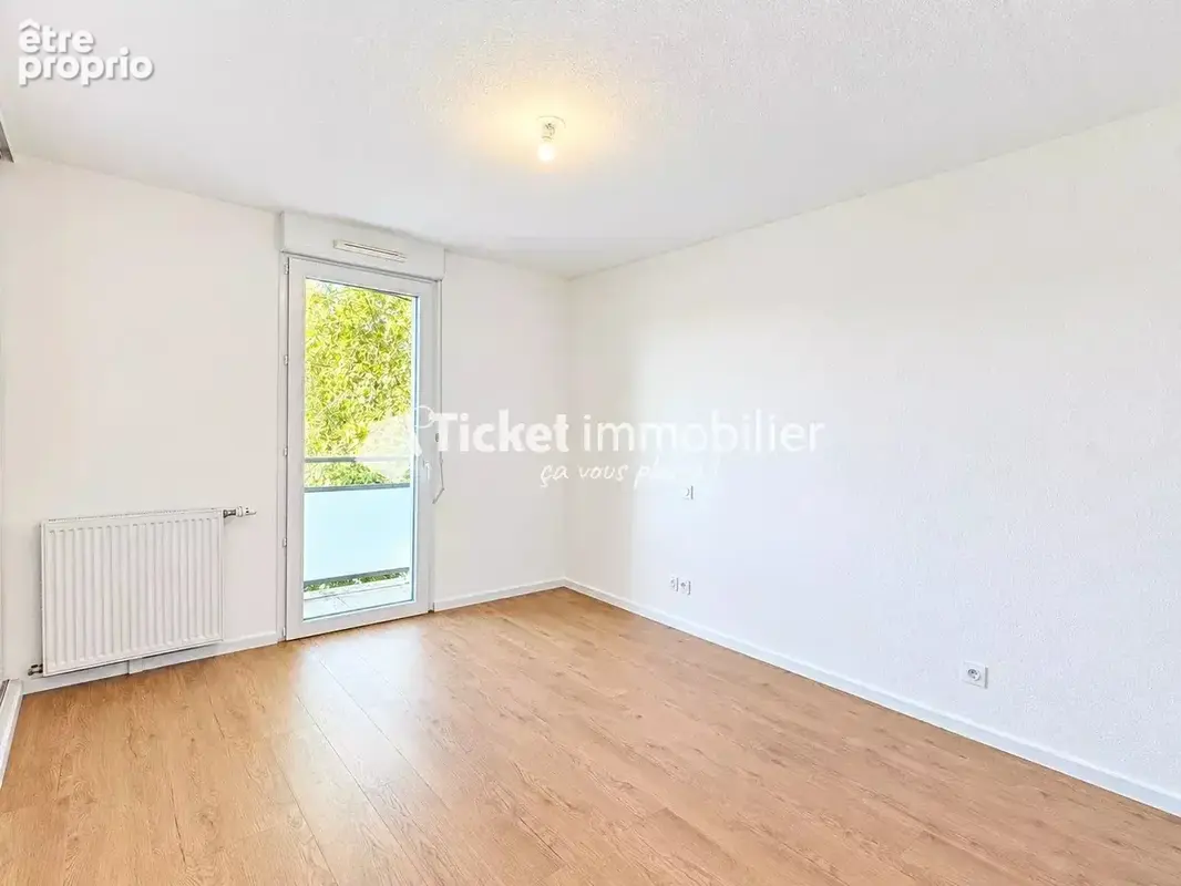 T2 42m2 tournefeuille avec balcon et place de parking - photo 3