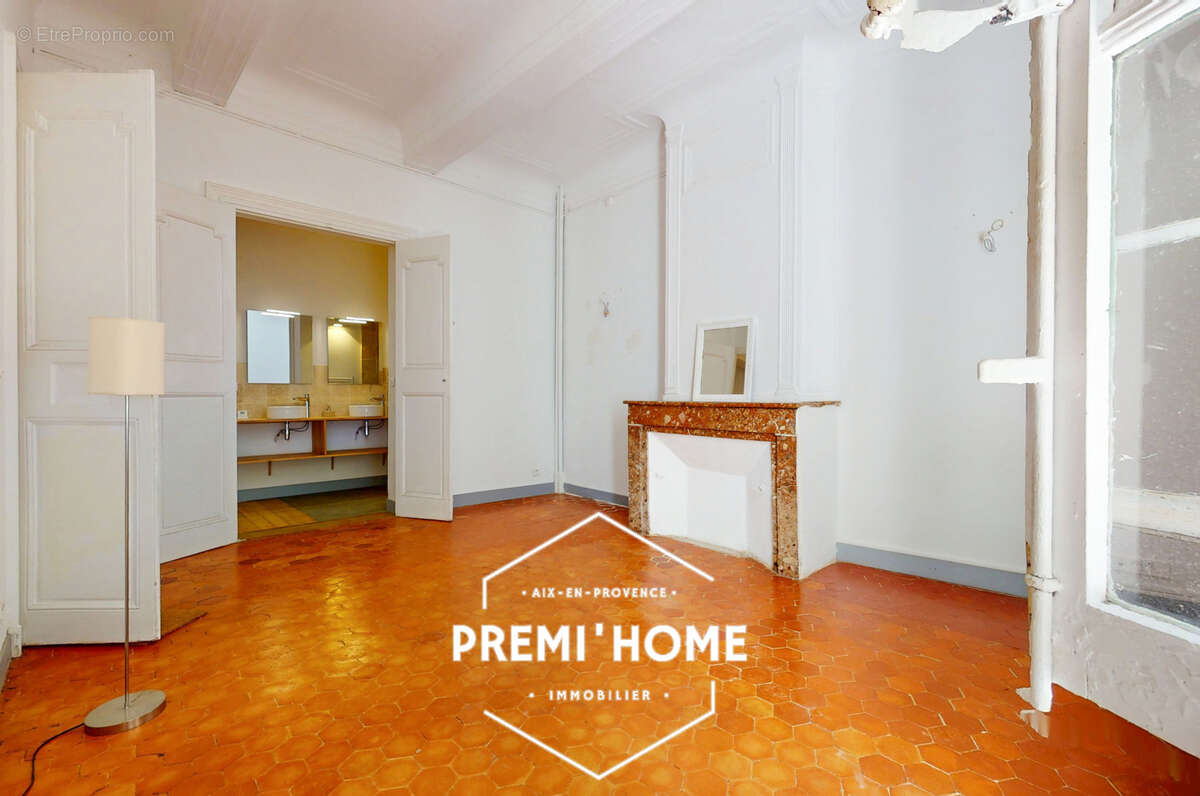Appartement à AIX-EN-PROVENCE