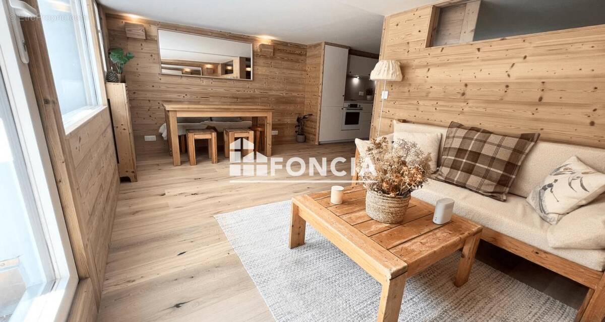 Appartement à LES ALLUES