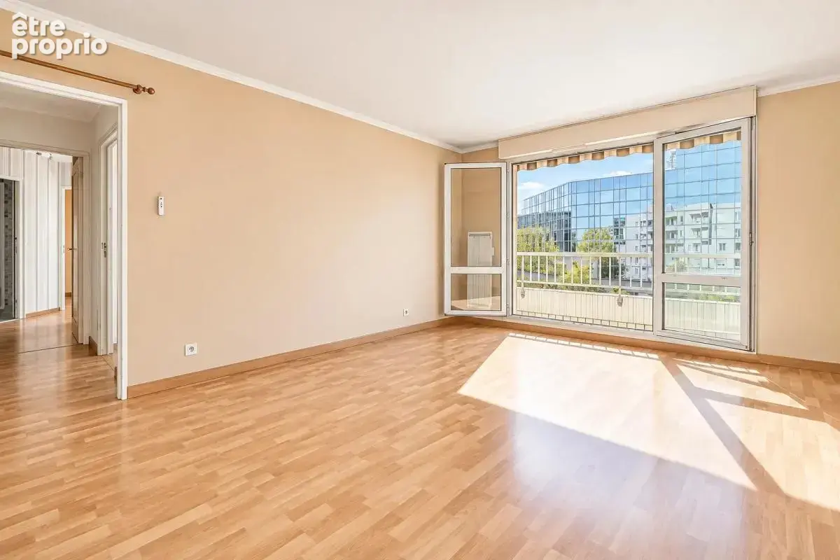 Appartement à ISSY-LES-MOULINEAUX