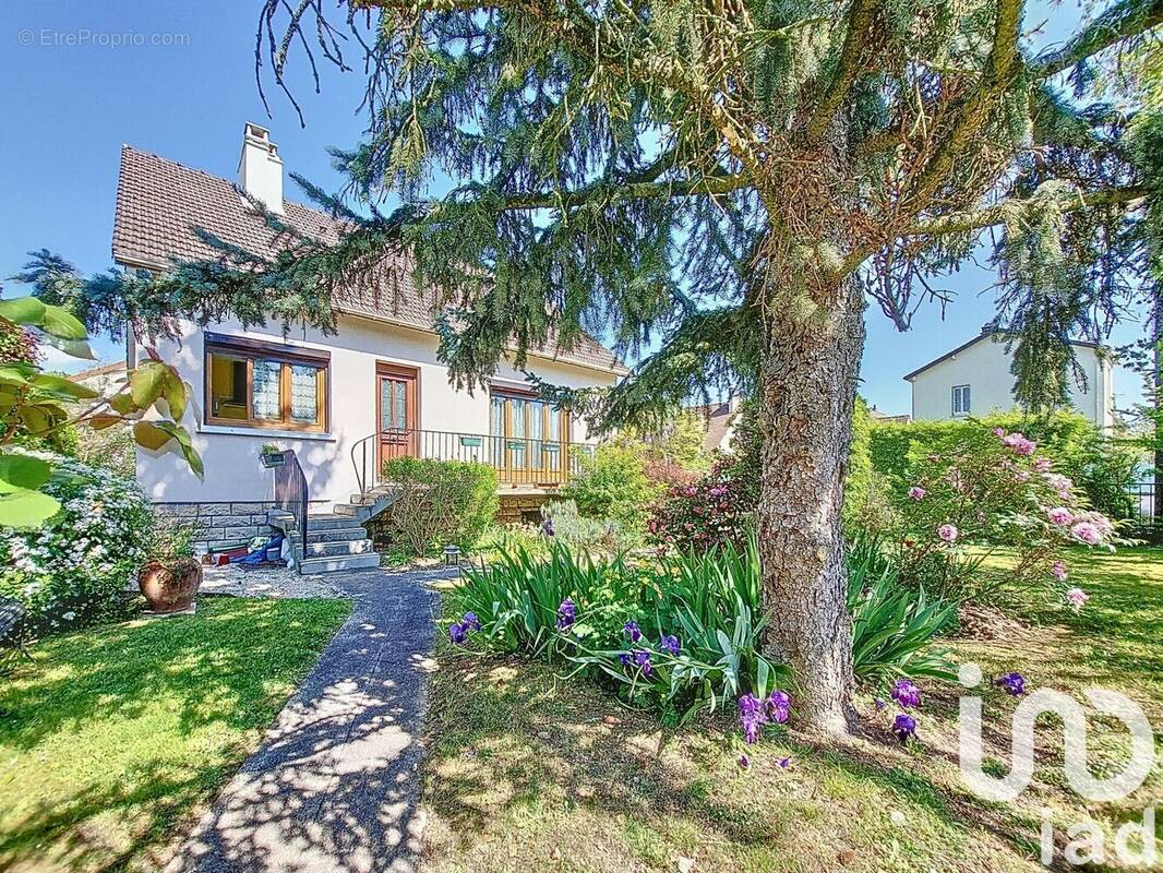 Photo 1 - Maison à BRUNOY