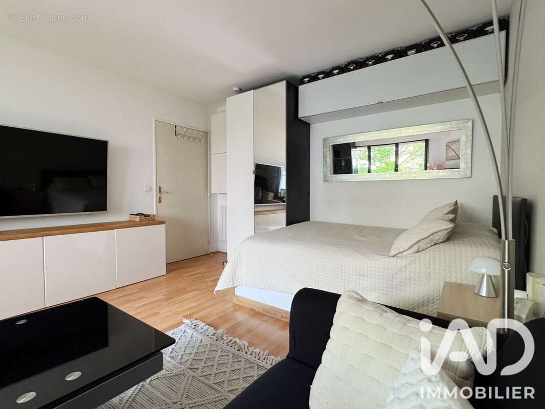 Photo 3 - Appartement à ISSY-LES-MOULINEAUX