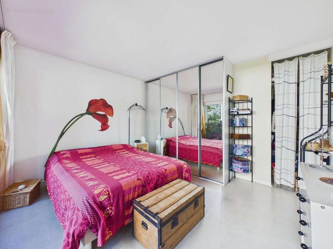 Appartement 72 m² à Creteil  - photo 8