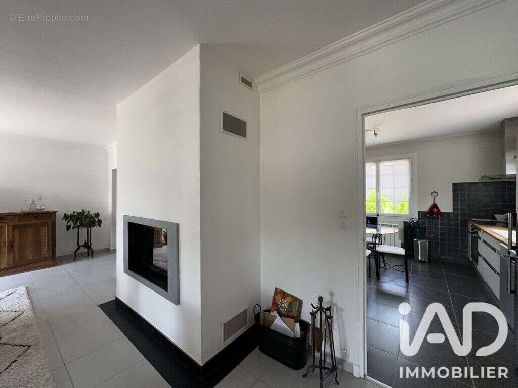 Maison 177 m² à Tour-En-Sologne  - photo 6